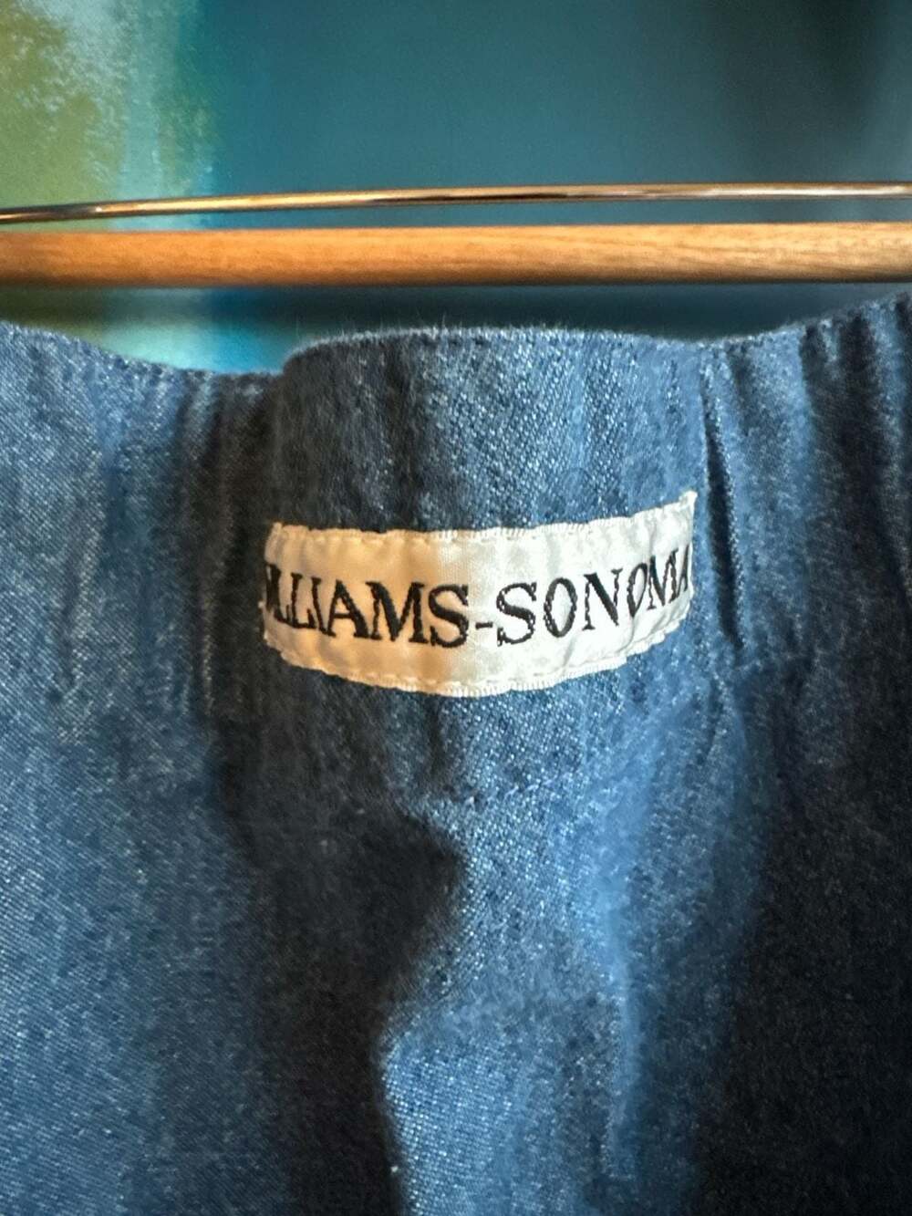 Williams-Sonoma Classic Chambray Denim Apron with Adjustable D-Ring Neck - Picture 2 of 7